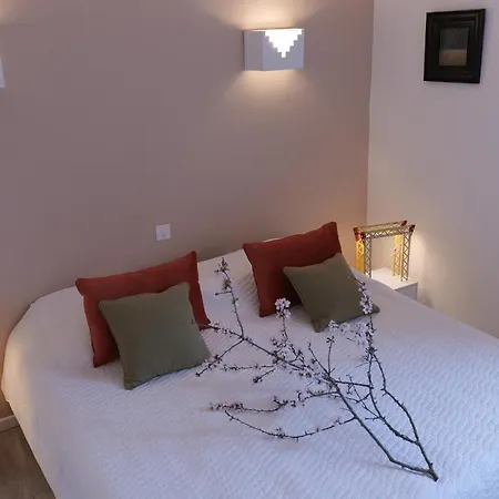 Mas Buissas 公寓 *